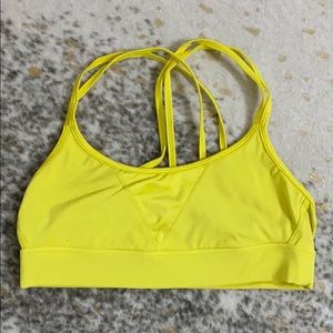 ALALA peak sports bra